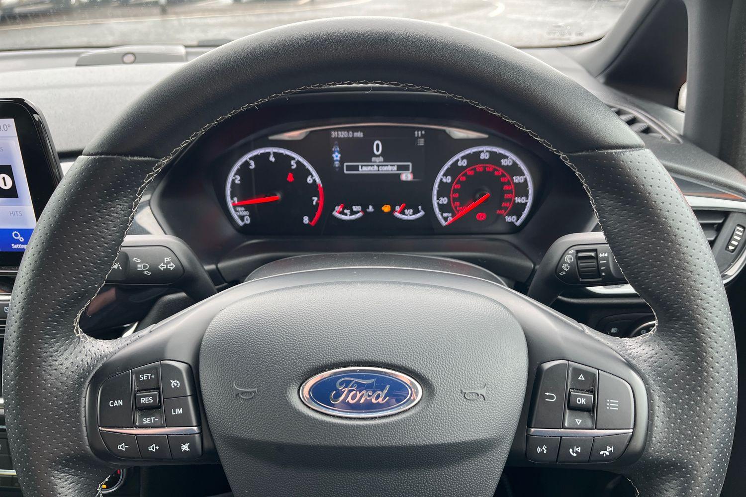 Ford FIESTA Photo 11