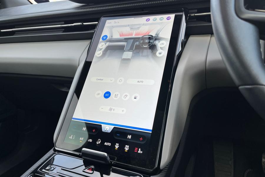 Ford Explorer Photo autoimg-73ea5fecccdb6733275ac441625d23d7bebc20c6.jpg