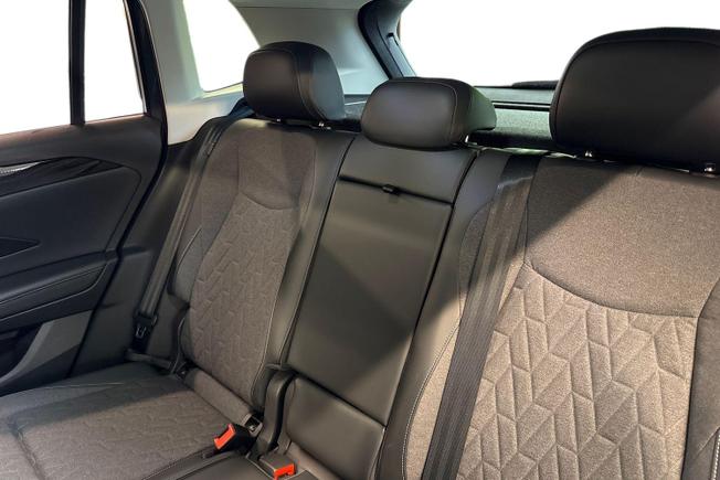 VOLKSWAGEN Tiguan Photo 9