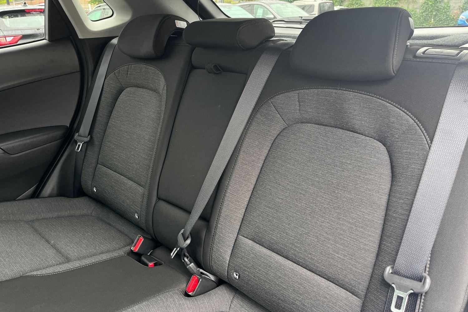 Hyundai KONA Photo 19