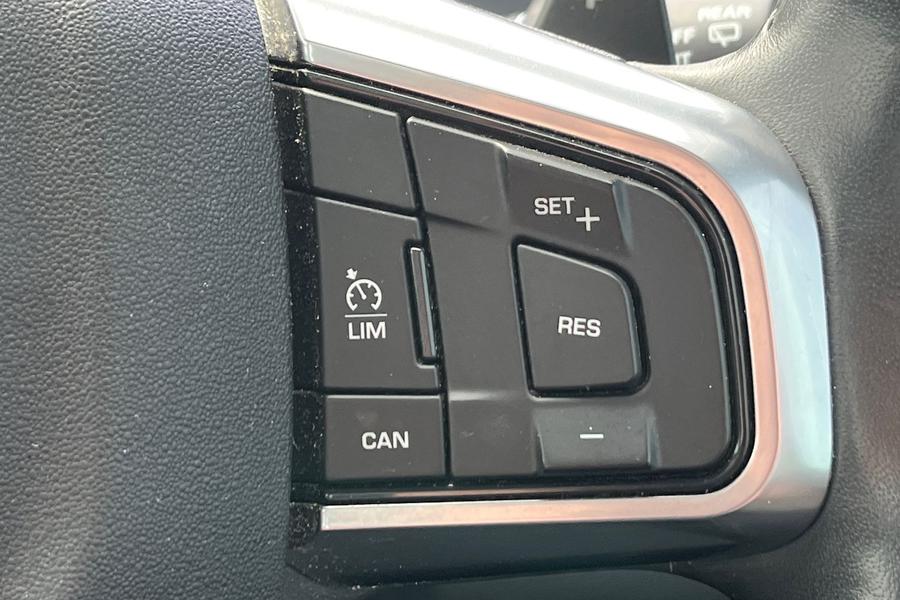 Land Rover DISCOVERY SPORT Photo autoimg-73f232e7373c52336afc7ecdfebea11538b9454e.jpg