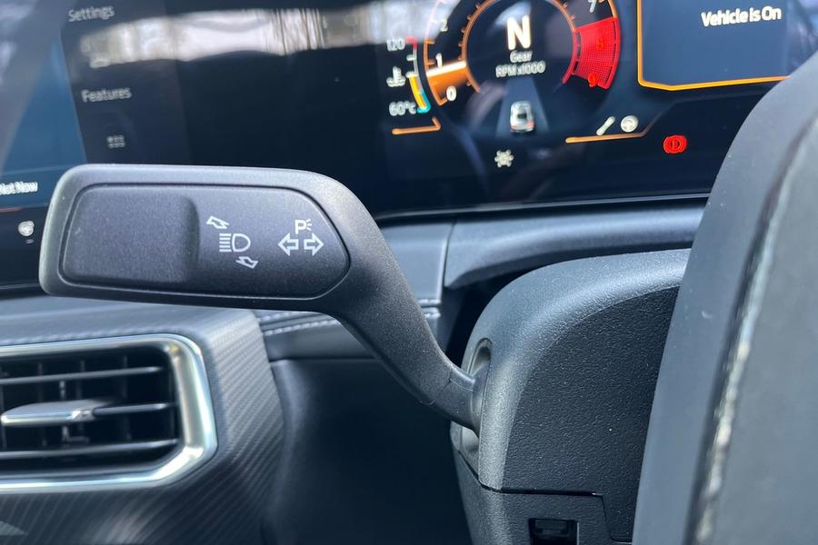 Ford MUSTANG Photo autoimg-73f89482d126485ed5842f0980d5534b69d5b641.jpg