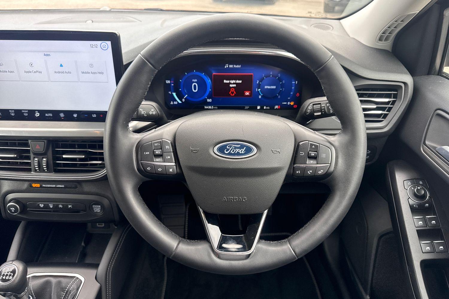 Ford FOCUS Photo 11