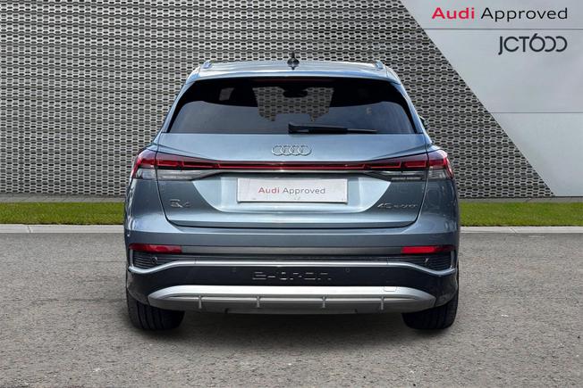 AUDI Q4 E-Tron Photo 7