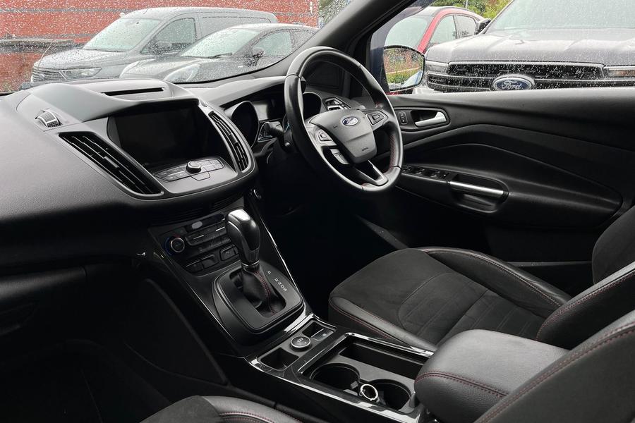 Ford Kuga Photo autoimg-74091072f2a8da8140cc0e9c81e450587f86c0c1.jpg