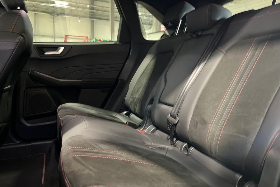 Ford KUGA Photo autoimg-740979a3d436be5ea6ad49ed2283015b419b981a.jpg