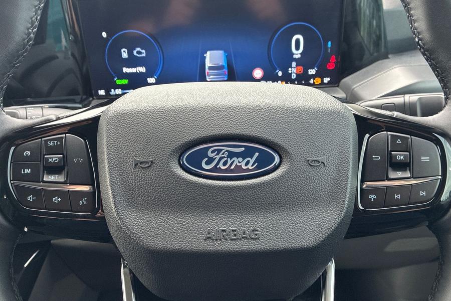 Ford TRANSIT CUSTOM Photo autoimg-740c11ee365912bf40afe9193114782efe0a38c1.jpg