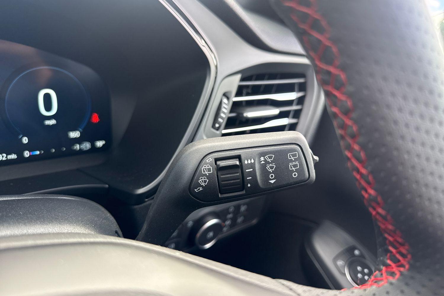 Ford KUGA Photo 14