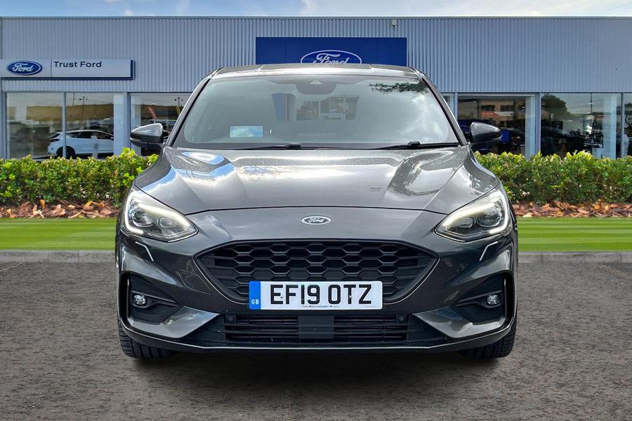 Ford Focus Photo autoimg-740e54c7473e5d46446c26045d9d539607c9215f.jpg
