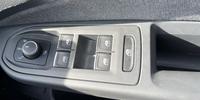 Volkswagen Golf Photo 16