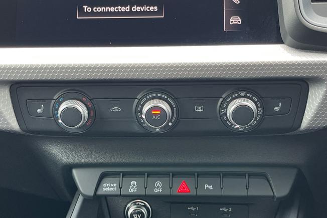 Audi A1 Photo 30