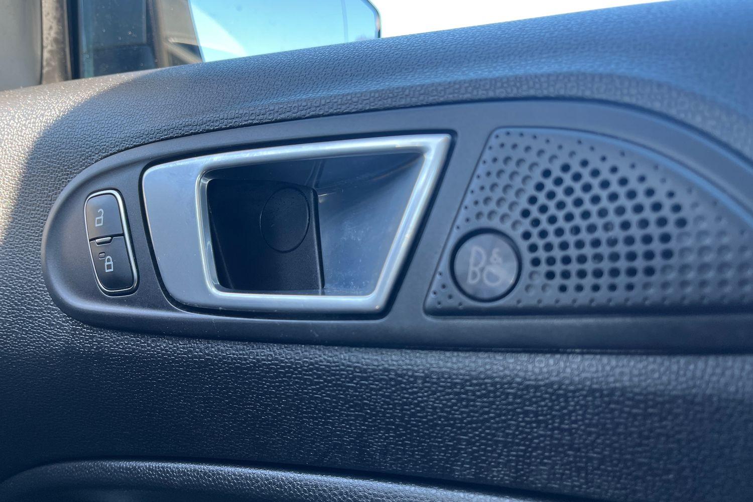 Ford ECOSPORT Photo 37