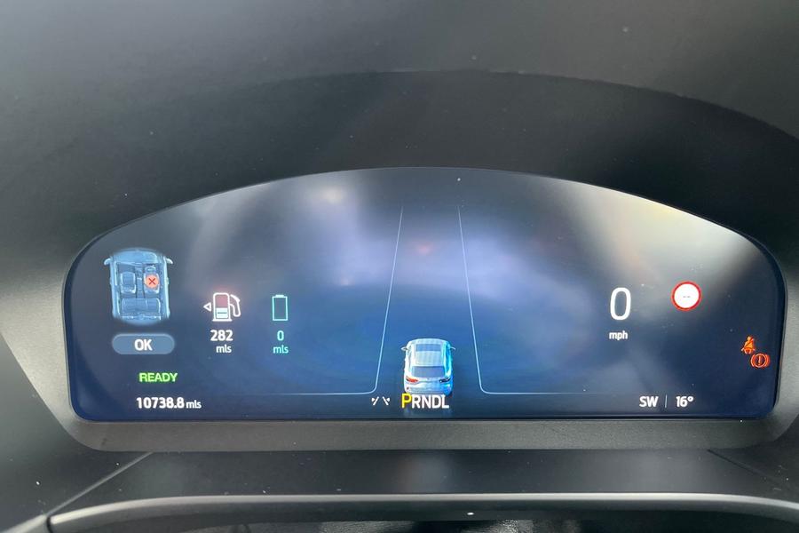 Ford Kuga Photo autoimg-74158379e35f0be9444eb1a865258d5e84c1a341.jpg
