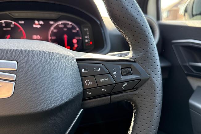 SEAT Ibiza Photo 17