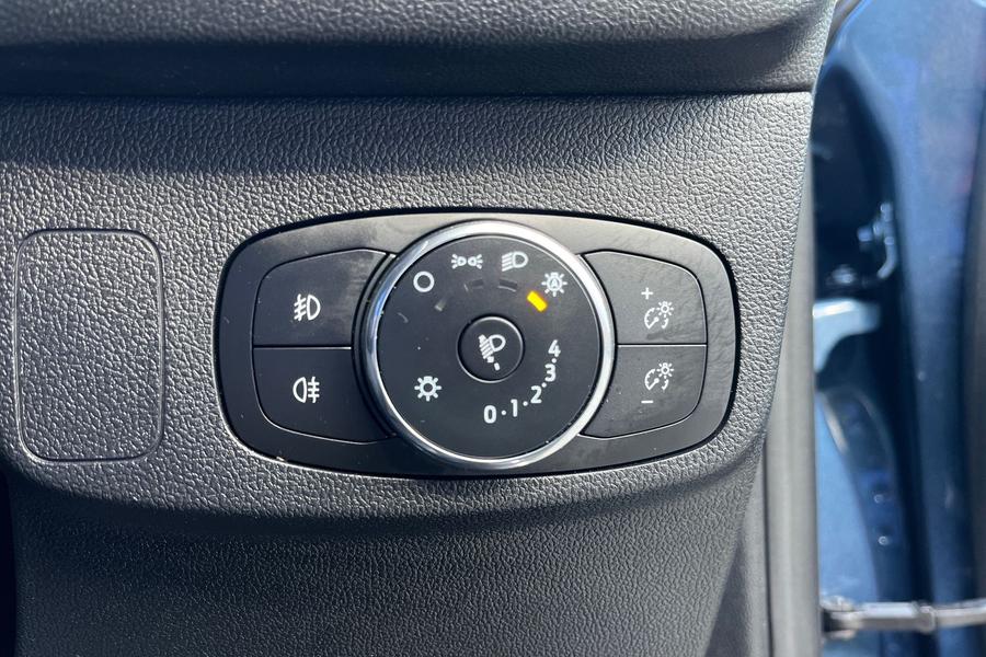 Ford Focus Photo autoimg-741de76a0fbbb840d90ffab5cc84b915f095e75c.jpg