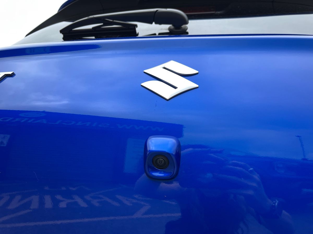 Suzuki Swift Photo 21