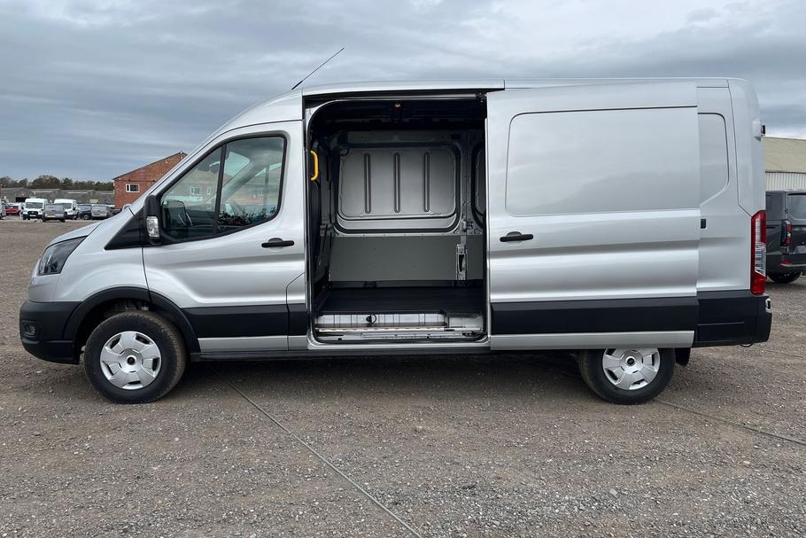 Used Ford E-TRANSIT LC75PZY 5