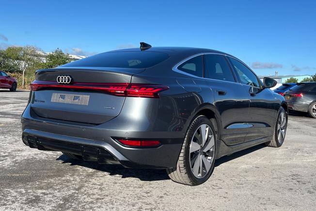 AUDI  A6 Sportback Photo 26