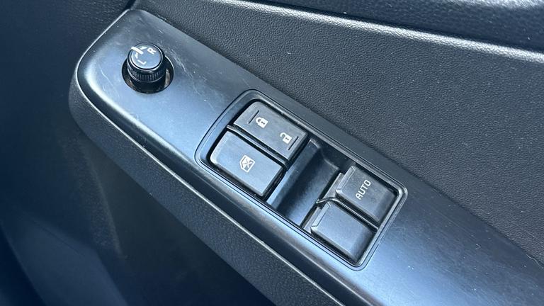 Used Isuzu D-Max WL73ADO 20