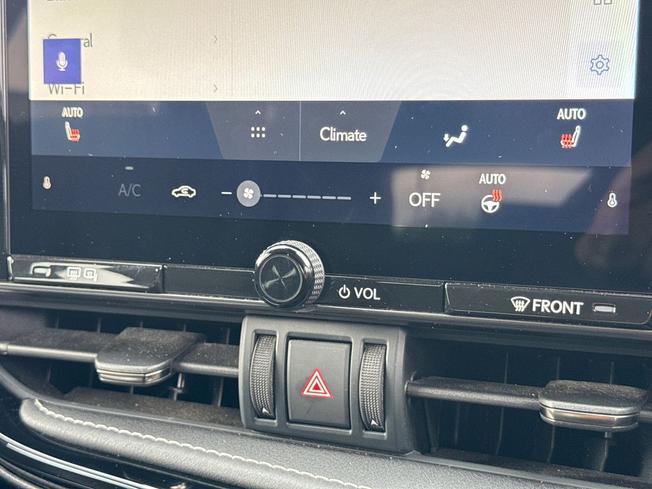 LEXUS Nx Photo 45
