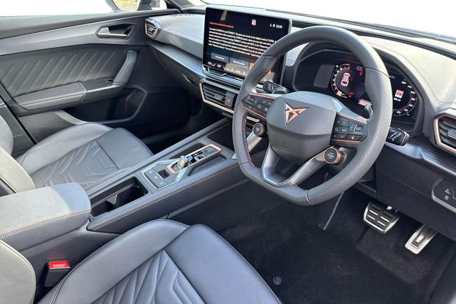 CUPRA Leon Photo 6