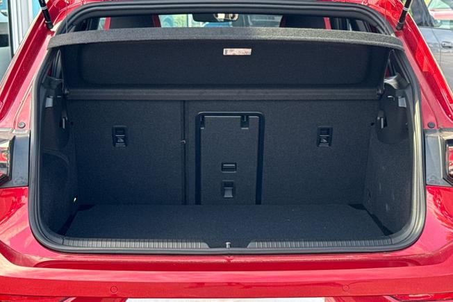 Volkswagen Golf Photo 12