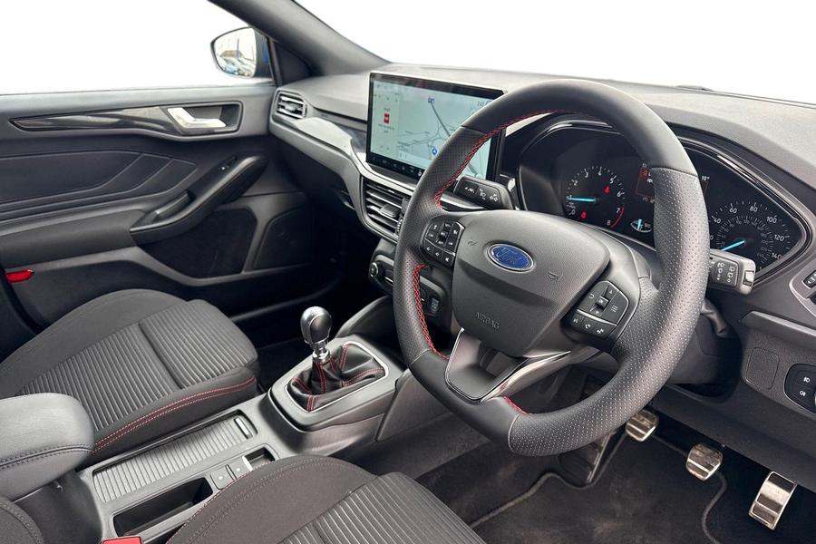 Ford FOCUS Photo autoimg-742c749b126b2ca50f8ebffcce5a1a0c2674811d.jpg