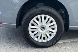 VOLKSWAGEN Caddy Photo 5