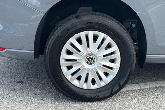 VOLKSWAGEN Caddy Photo 5