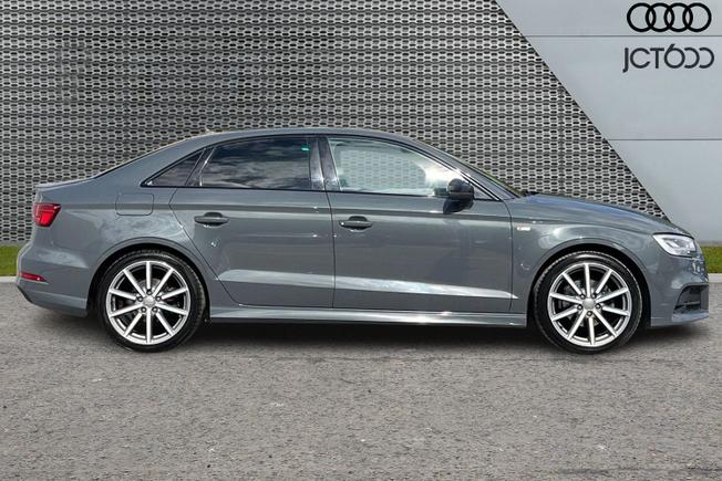 AUDI A3 Photo 4