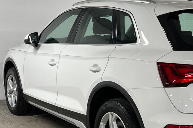 AUDI Q5 Photo 26