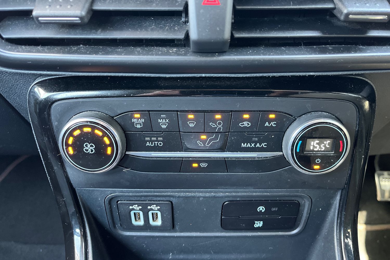 FORD ECOSPORT Photo 28