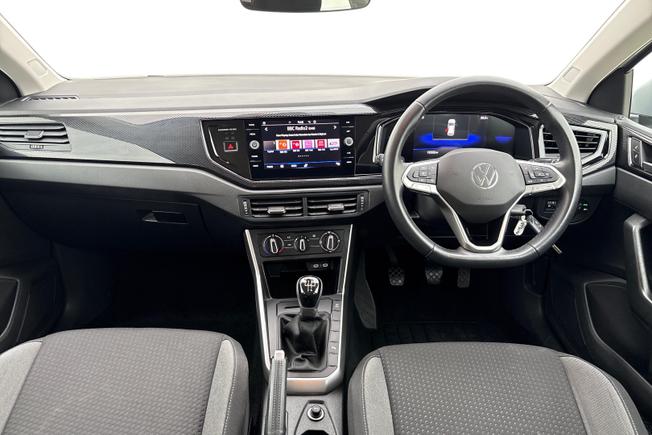 VOLKSWAGEN Polo Photo 10