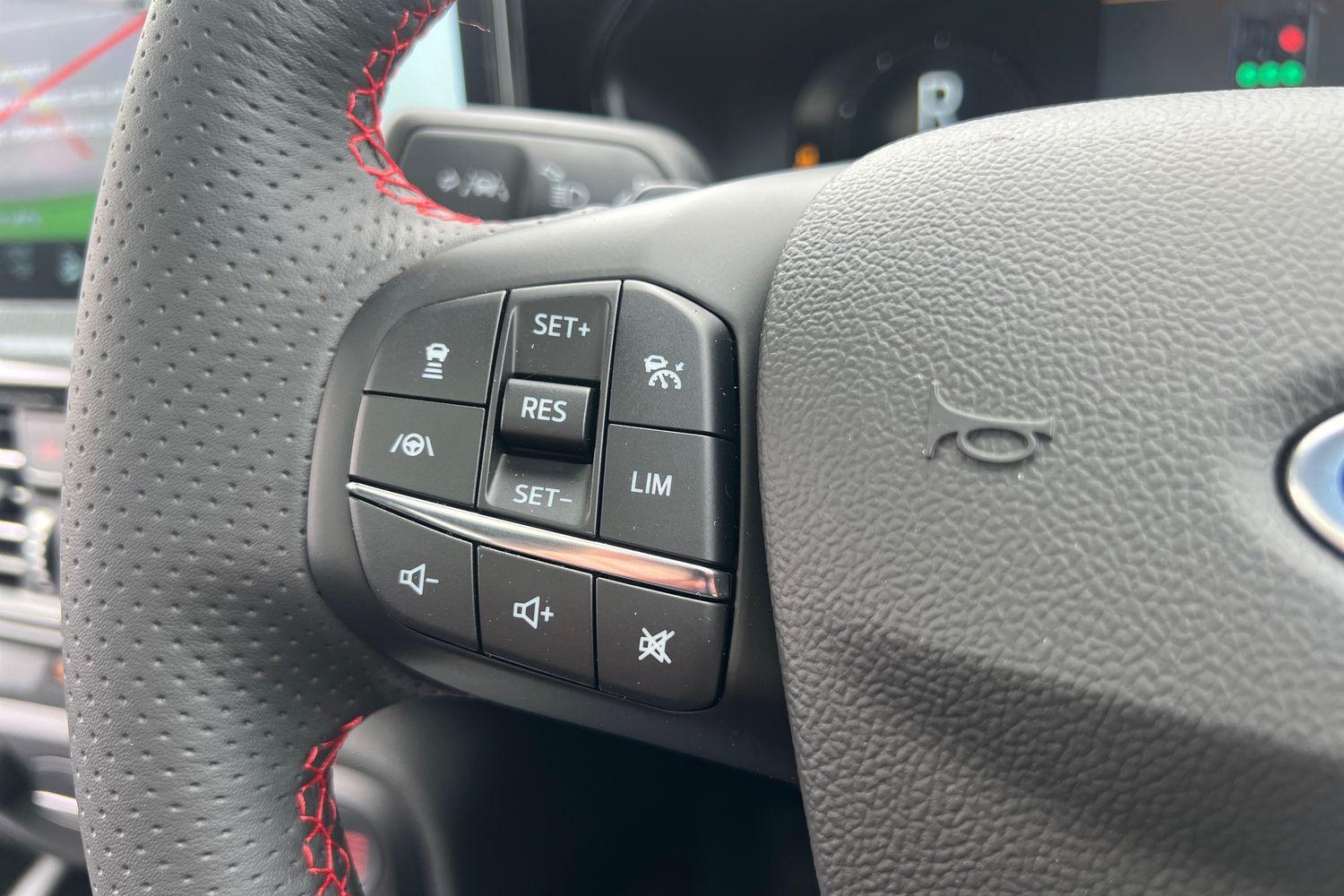 Ford FOCUS Photo 27
