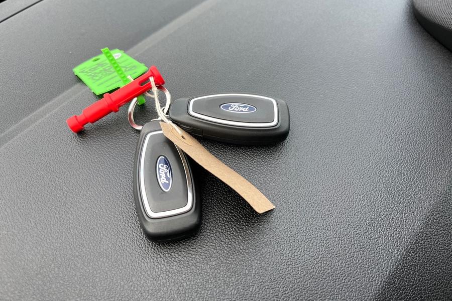 Ford PUMA Photo autoimg-744441af063932ce6ec58e4512125ceb2dff00c4.jpg