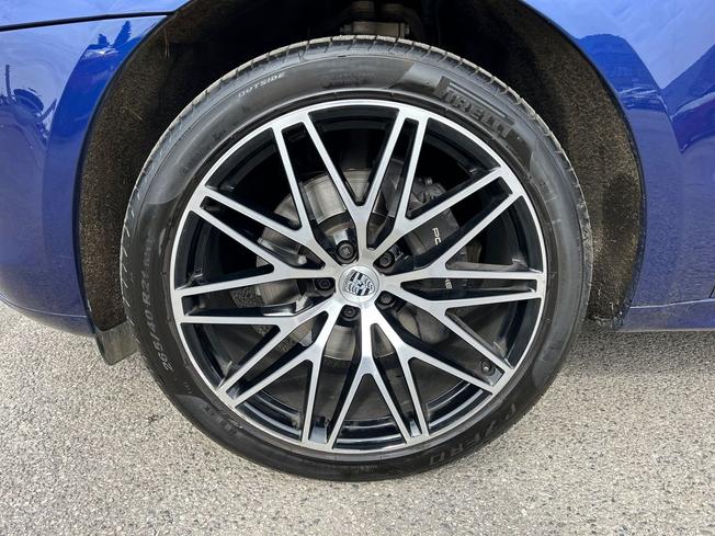 PORSCHE Macan Photo 26
