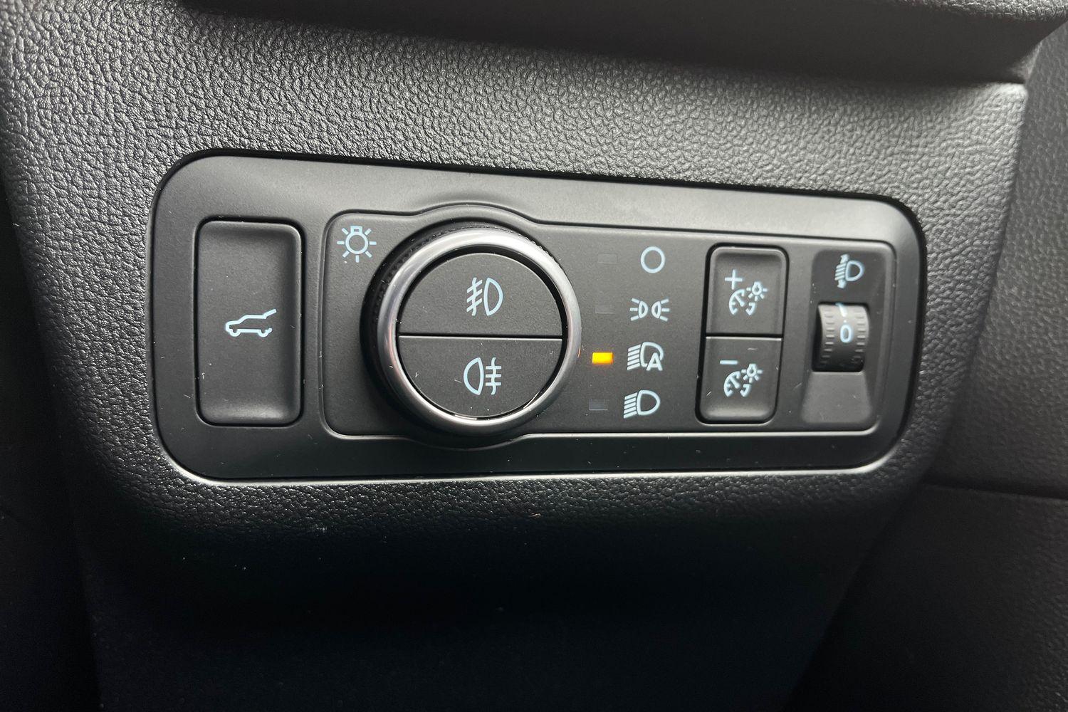 Ford Kuga Photo 35