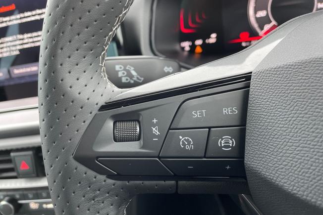 SEAT Arona Photo 16
