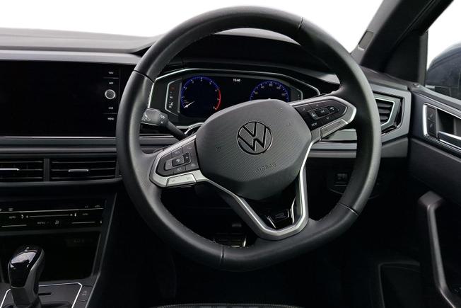 VOLKSWAGEN Polo Photo 11