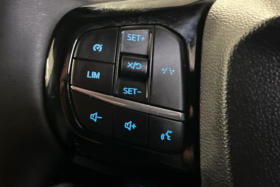 Used Ford E-Transit Courier LS75PHX 32