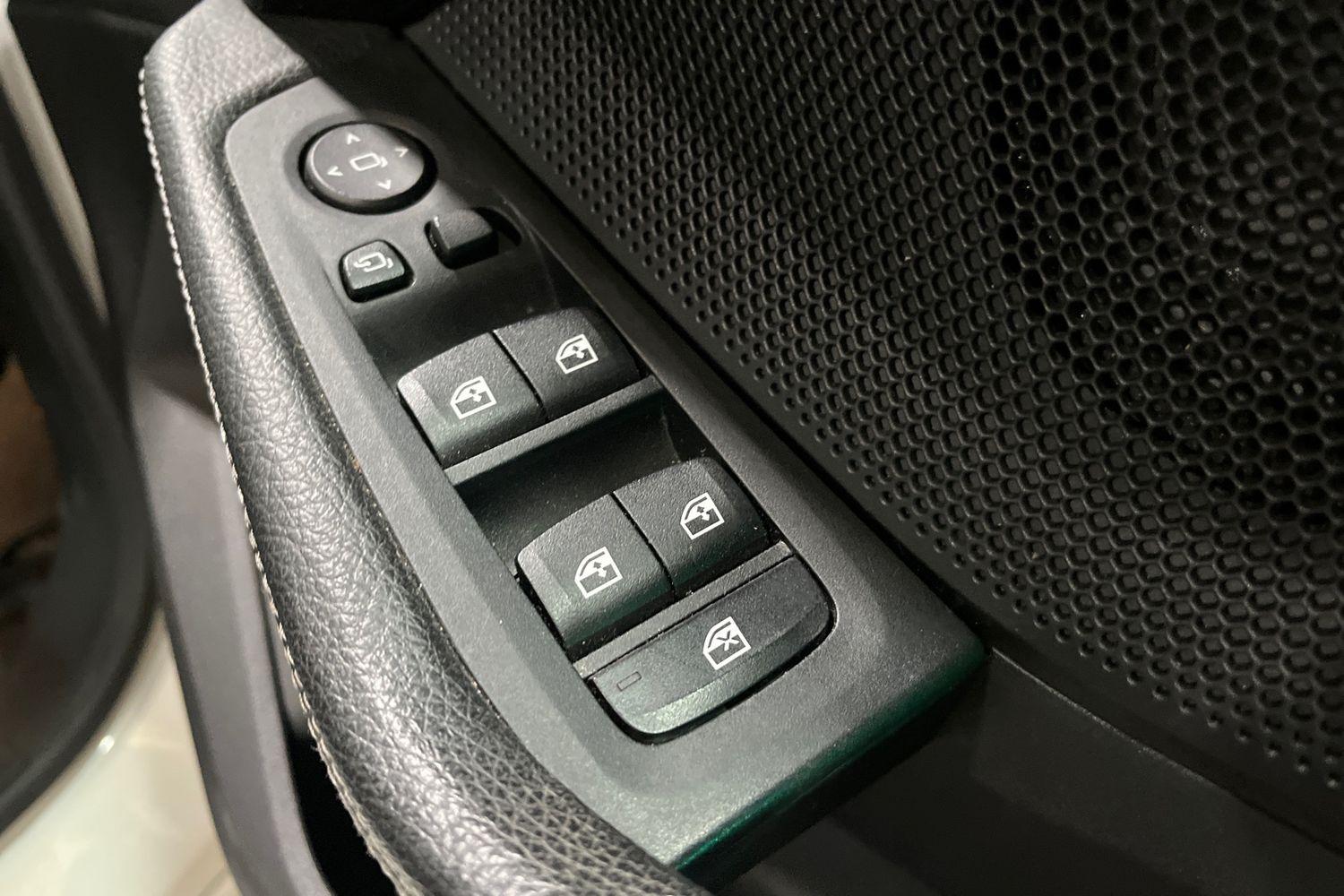 BMW 2 SERIES Photo 15