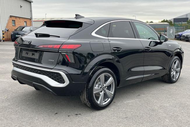 AUDI  Q3 Sportback Photo 24