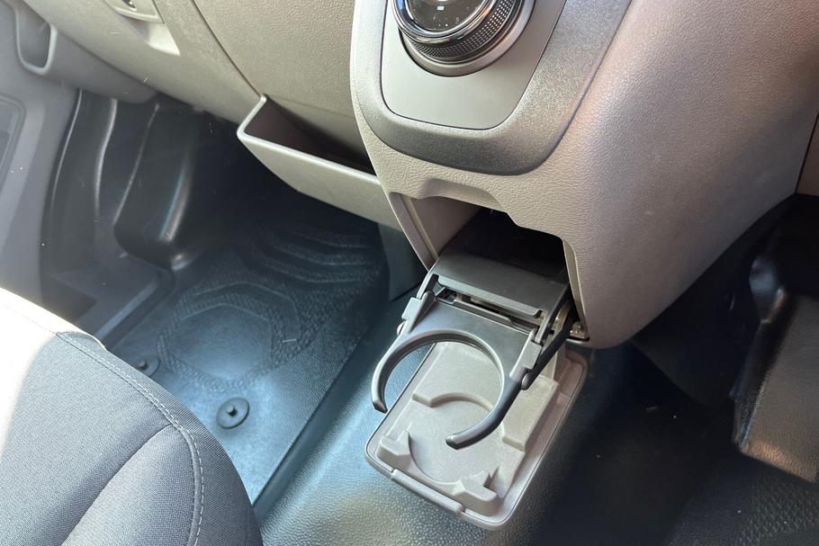 Used Ford E-TRANSIT 17