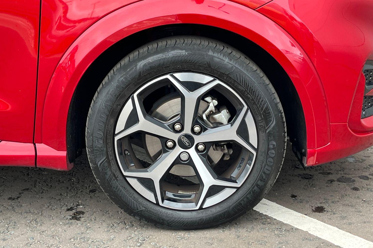 Ford PUMA Photo 7
