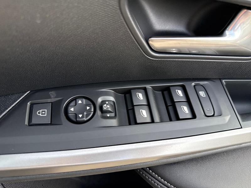 Used Peugeot 3008 KM75GVP 24