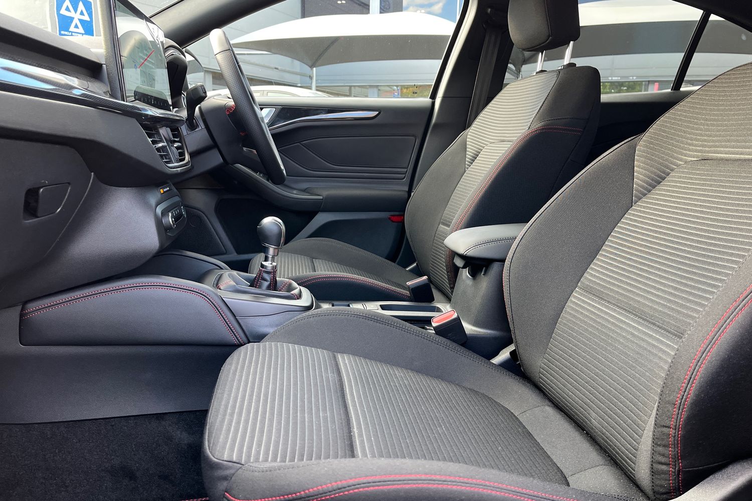 Ford Focus Photo 18
