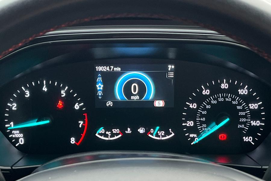 Ford FOCUS Photo autoimg-74542ca6f1d32cdc40f361348213e4e58dc40aaa.jpg