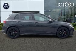 VOLKSWAGEN Golf Photo 4