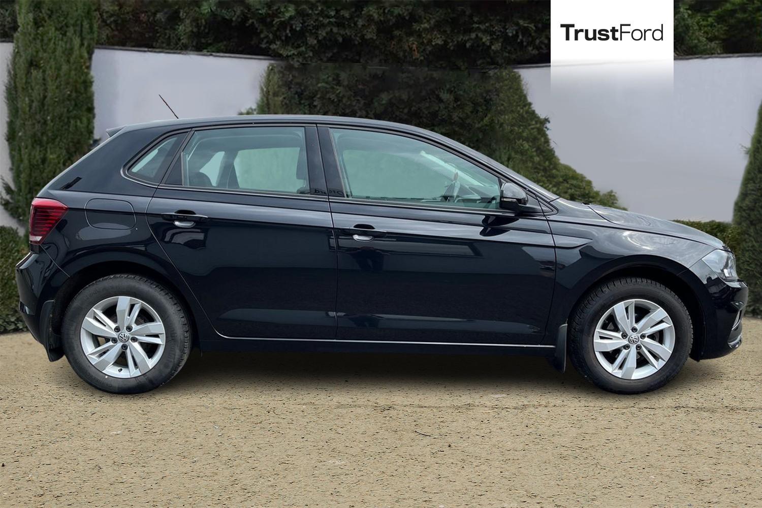 Volkswagen POLO Photo 2