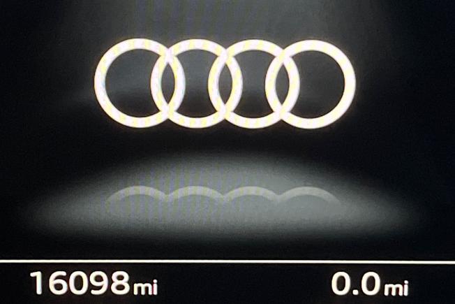 Audi A4 Avant Photo 15
